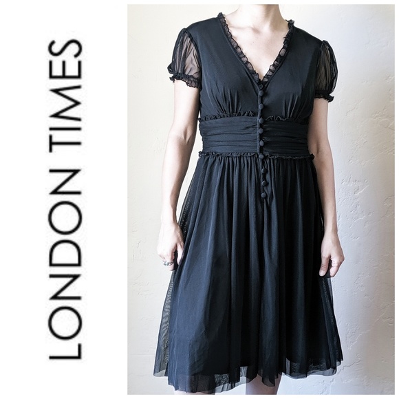 London Times Dresses & Skirts - Beautiful London Times Fit & Flare Button Dress